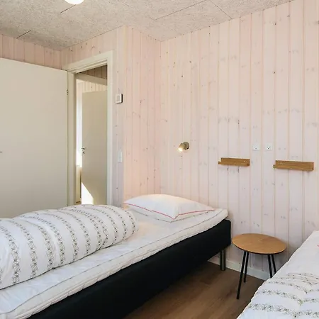 5 Star In Holiday home *